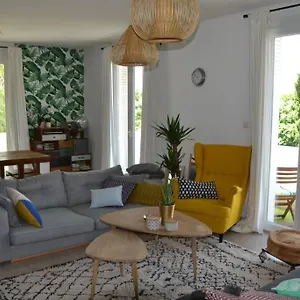 Appartement Lumineux Et Calme Avec Terrasse, Avignon